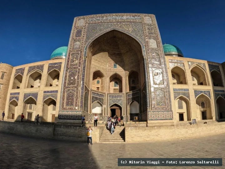Uzbekistan: La Terra di Tamerlano